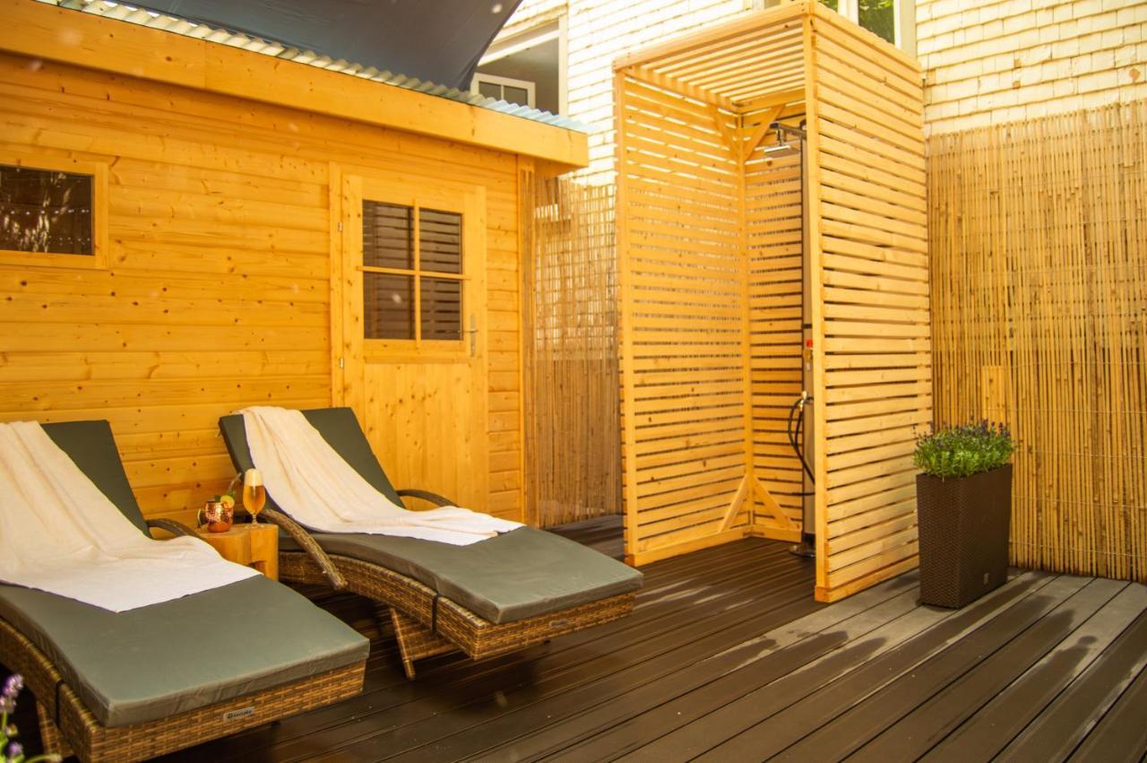 Wellnessoase Mitten In Der Wasserfallstadt Triberg تيبرغ المظهر الخارجي الصورة
